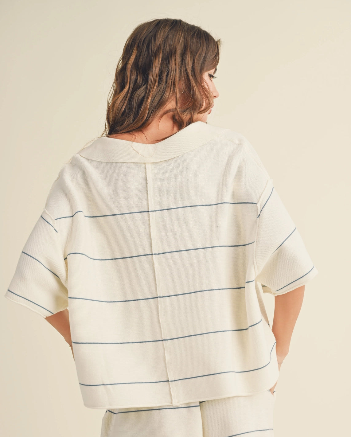 Striped Pattern Knitted Collar Top -